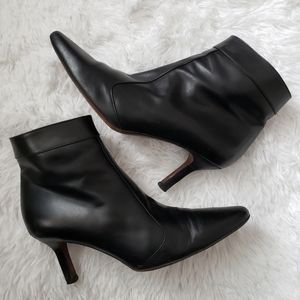 Cole Haan Black Leather Ankle Heeled Booties